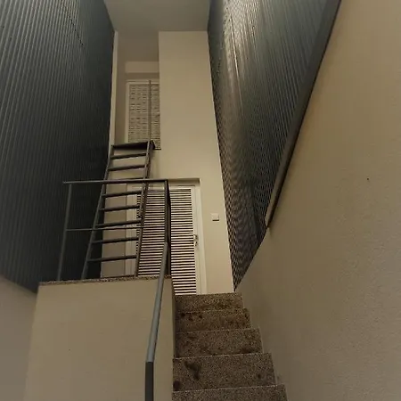Oporto Chill Out Rooms 招待所 波尔图